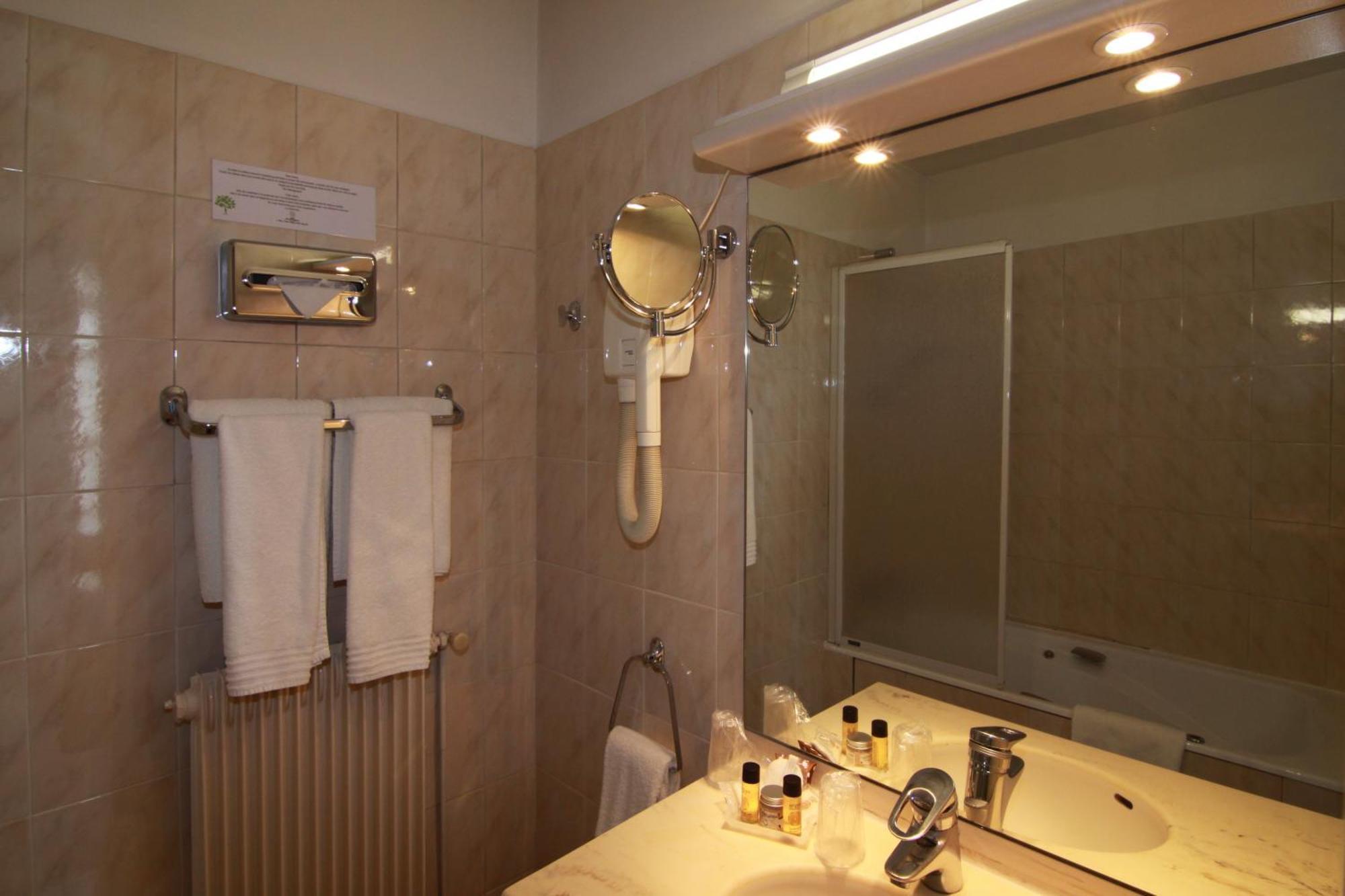 Hotel D'Angleterre Grenoble Hyper-Centre Εξωτερικό φωτογραφία
